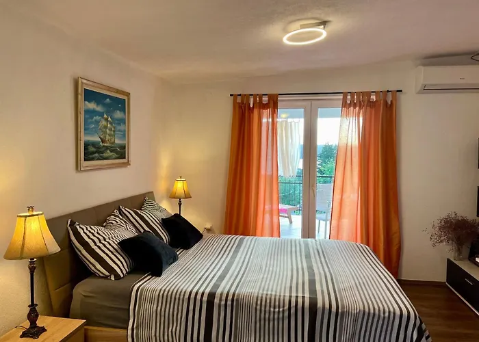 Neu Erbautes Mit Grossem Balkon By Interhome *