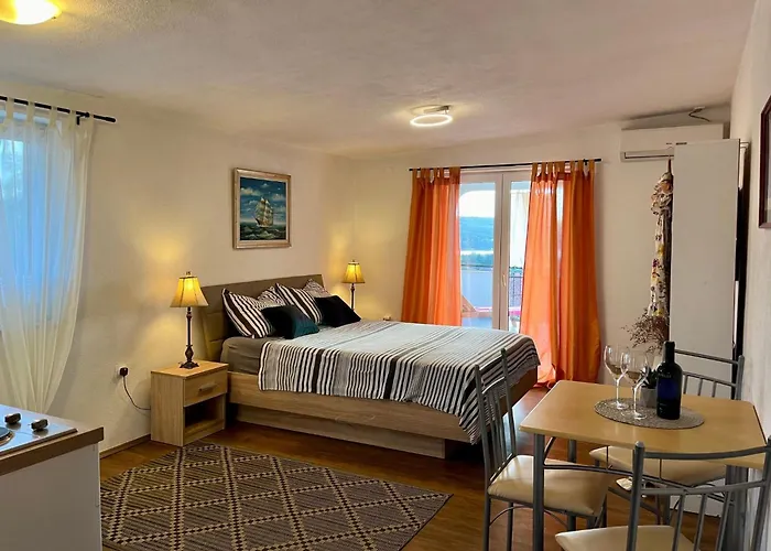 Apartman Neu Erbautes Mit Grossem Balkon By Interhome