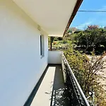 Neu Erbautes Mit Grossem Balkon By Interhome Apartamento Gornji Karin